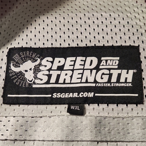 Black and Pink Motorcycle Protection Gear Jacket - Picture 2 of 9